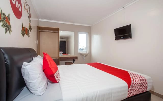 Lg Residence By OYO Rooms