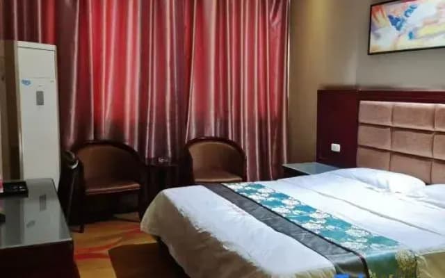 Jintai Express Hotel (Xuchang Pangdonglai Times Square Store)
