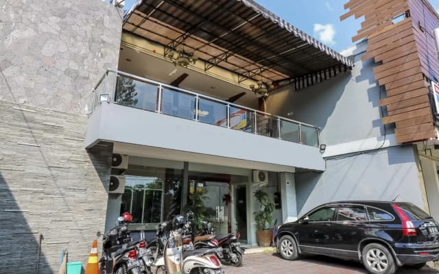 NIDA Rooms Hasyim Kraton Taman Pintar