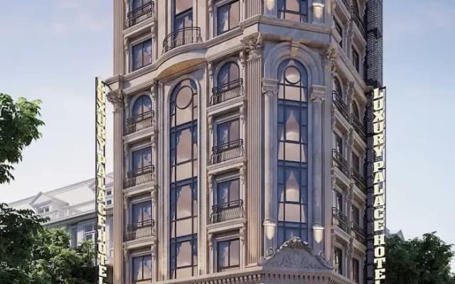 Luxury Place Hotel