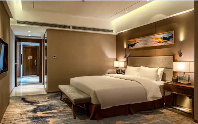 Poerson International Hotel