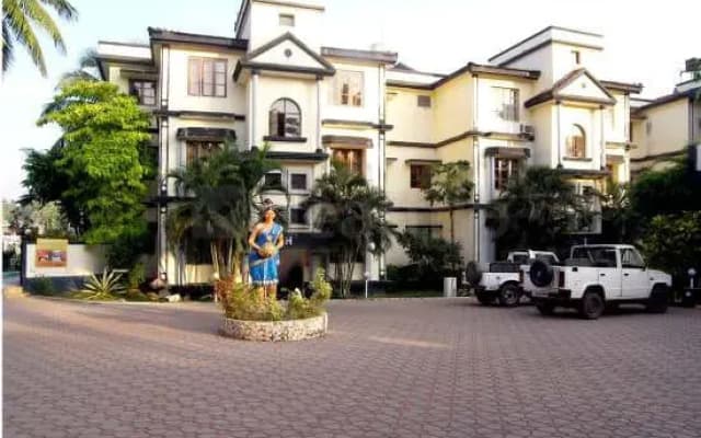 Maizons Lake View Resort