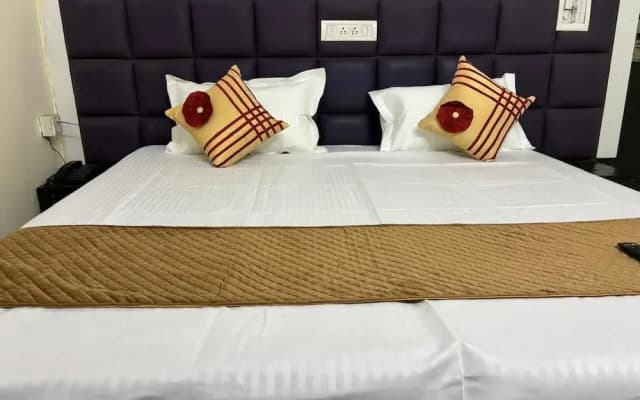 Hotel Akash Continental