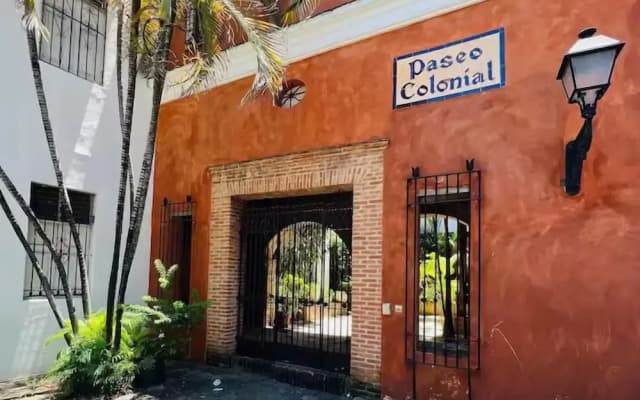 Paseo Colonial - Sanctuary 2