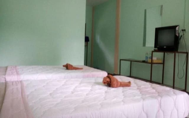 Baanruenkwan Resort