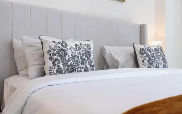 Lux BnB I Executive Tower I Business Bay