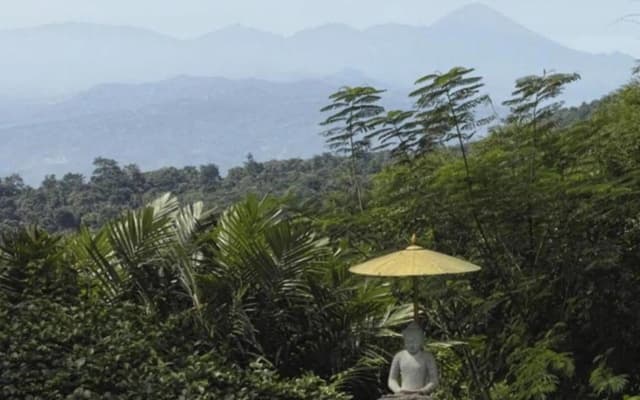 Kaliandra Sejati Eco Resort