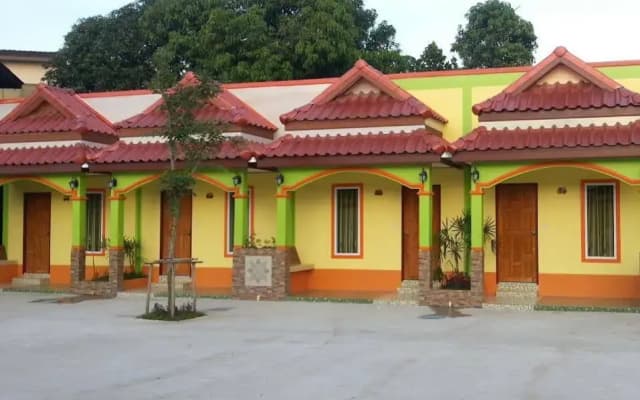 Romruen Resort