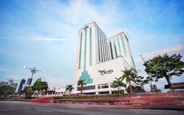 Crystal Crown Hotel