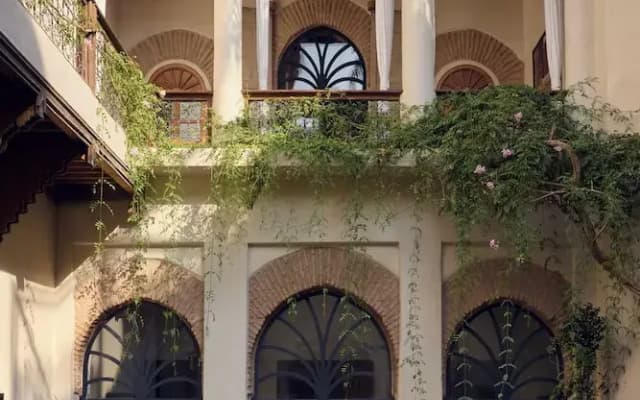 Nobu Riad