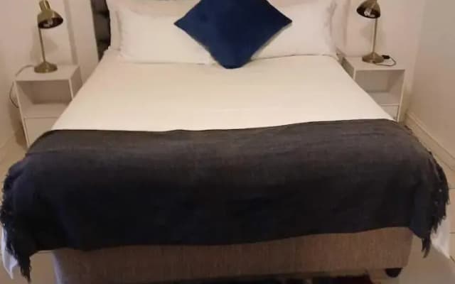 Oaktree Guest House
