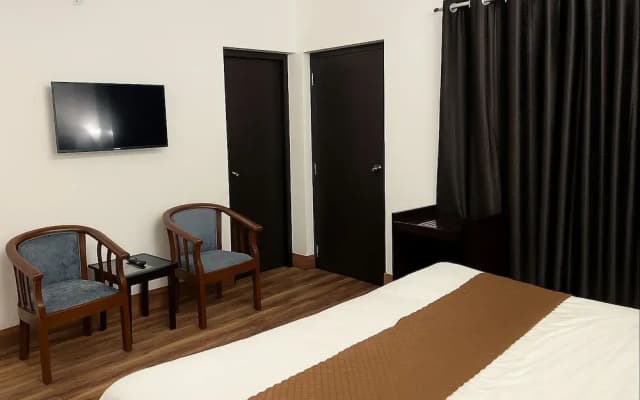 Cedar Woods - A Boutique Resort