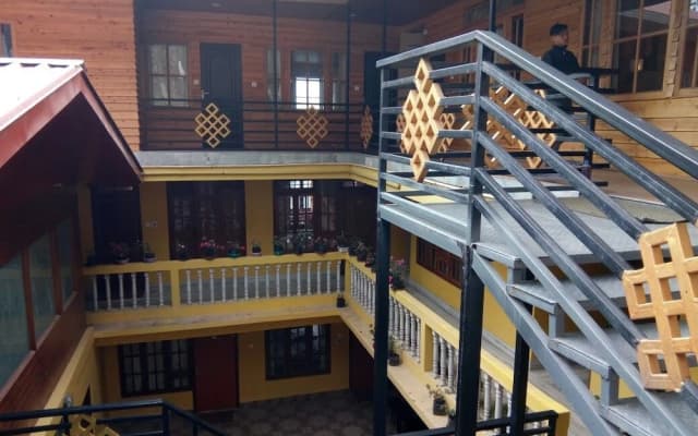 Hotel Oakridge