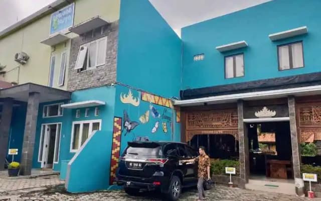 Nuwono Tasya