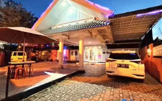 De Mawar Hotel