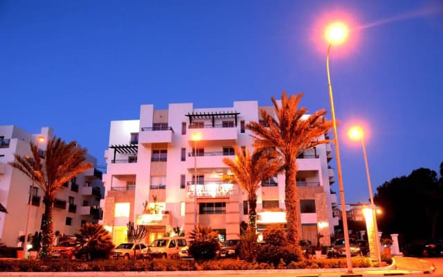 Golden Beach Appart'hotel