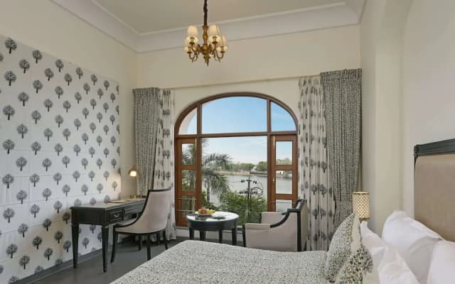 Brahma Niwas - Luxury Lake View Hotel with Infinity Pool, Udaipur