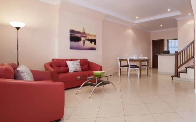 Ashford Villas Cosy Beach Pattaya