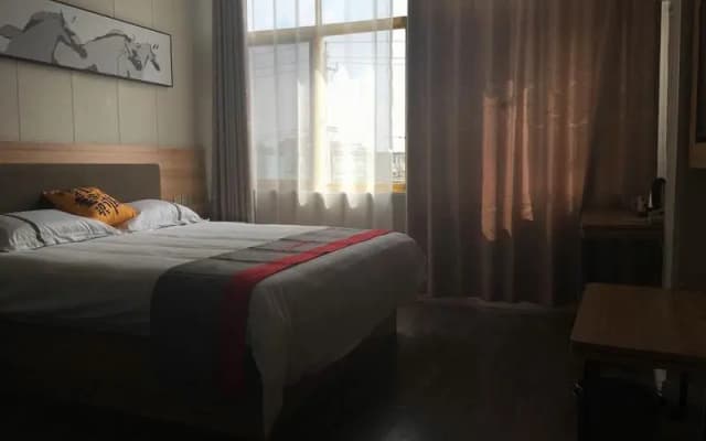 Jun Hotel Anhui Fuyang Yinshang County Gucheng Town