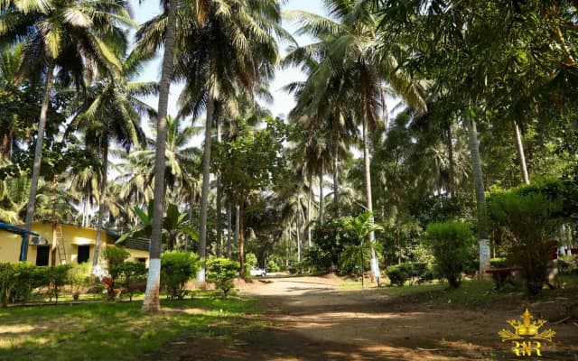Royal Nature Resort