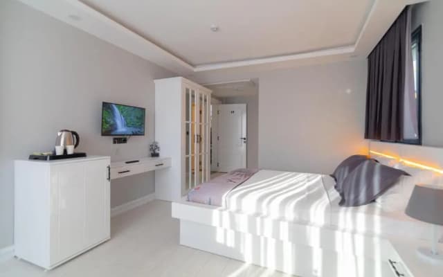 My Leos HOTEL