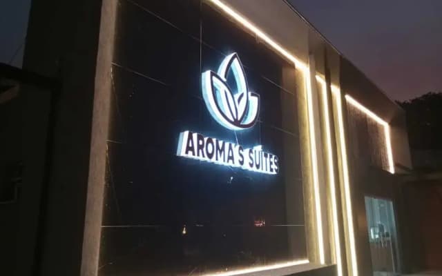 Aroma'S Suites