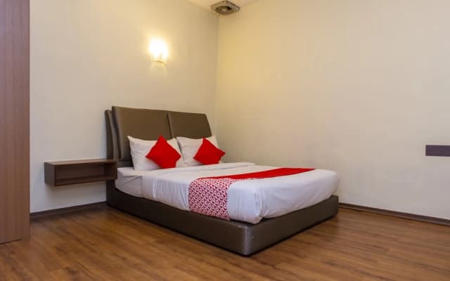 Harmony Hotel By Oyo Rooms