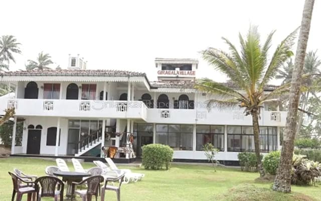 Giragala Village Hotel