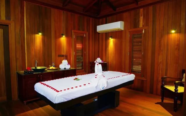 Niraamaya Cardamom Club