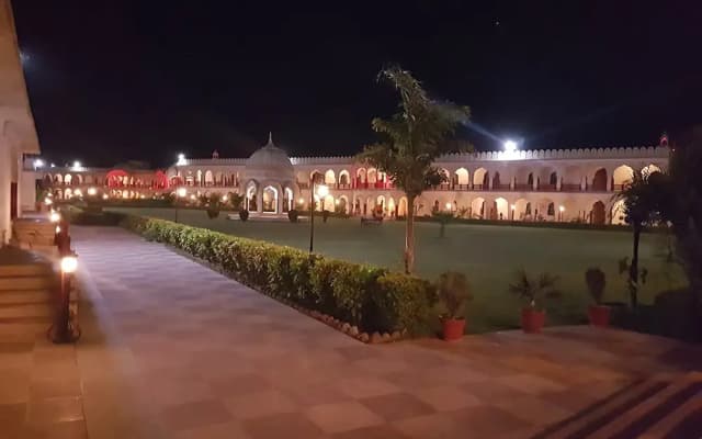V Resorts Rajmahal Orchha