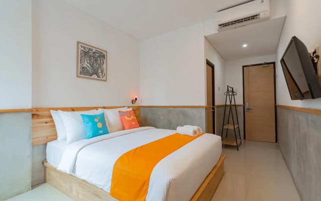 Sans Hotel Andalucia Pasteur Bandung