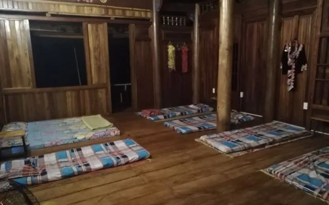 Gio Lao Eco Lodge - Hostel
