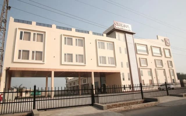 Crimson Hotel & Banquets