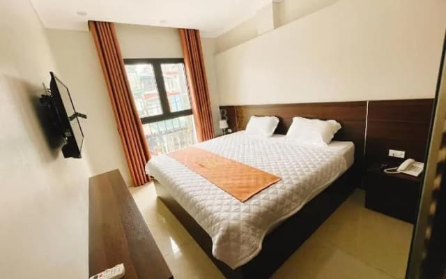 Tien Thinh Hotel Ha Long- by Bay Luxury