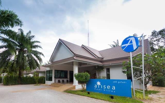 Alisea Pool Villas