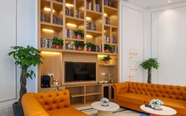 Vienna International Hotel (Huai'an Suning Mall Store)