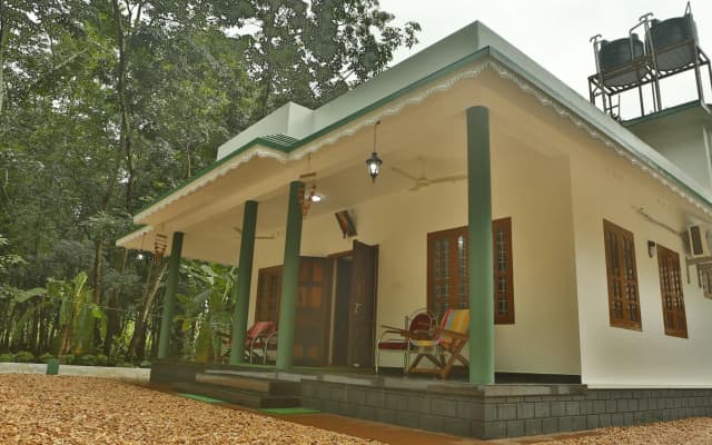 Kuttickattil Gardens Home Stay