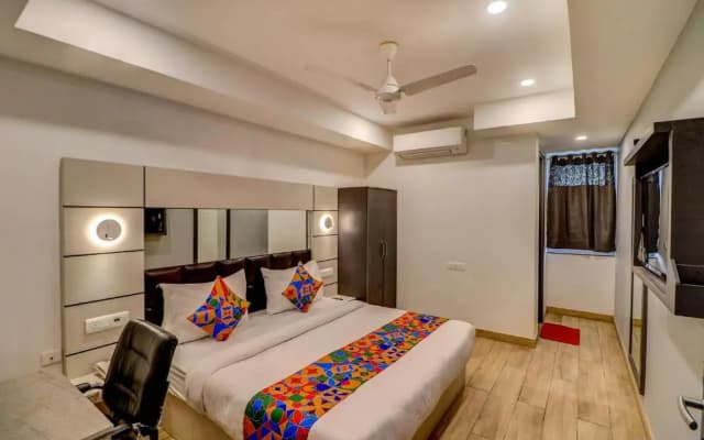 FabHotel Kirti Nagar New Delhi