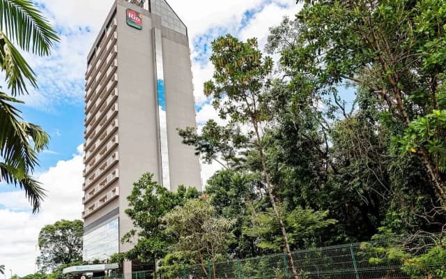 Rio Hotel by Bourbon Maringá