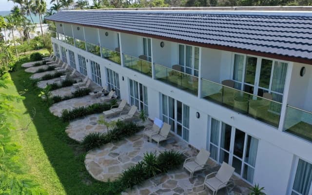 Leopard Beach Resort & Spa