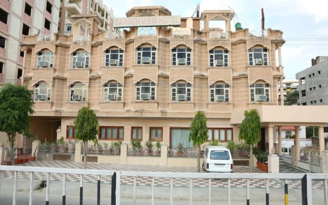 Hotel Garden View Nathdwara Pure Veg