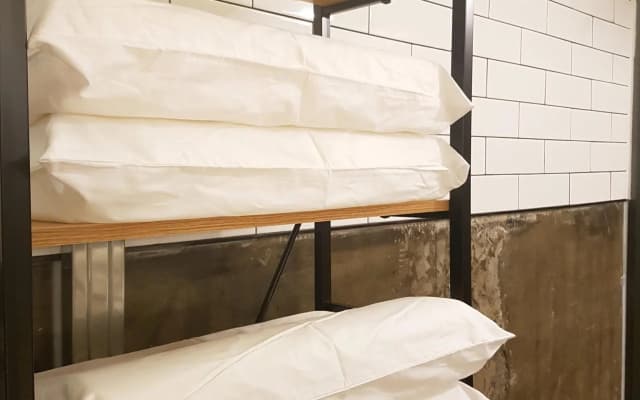 Travel Light Hostel