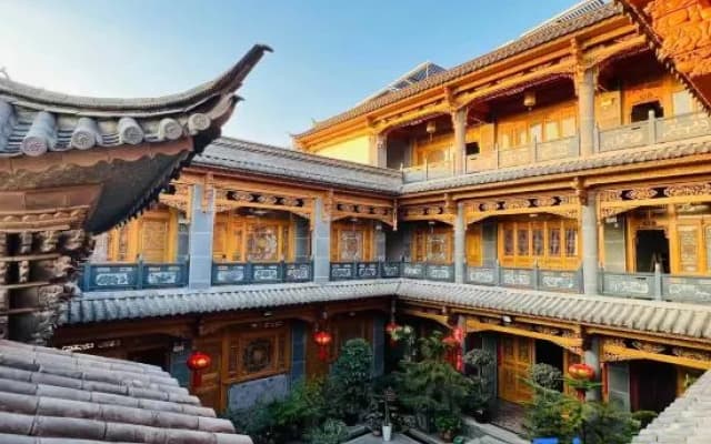 Dali Yiruiju Chinese Inn (Erhai Lake Ecological Corridor Hudiequan)