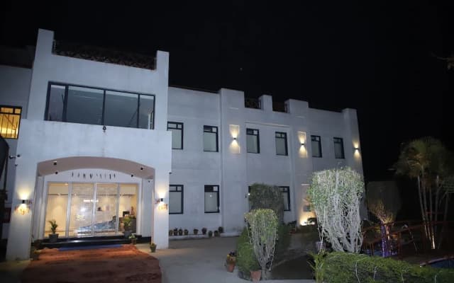 Pink Villa Boutique Hotel