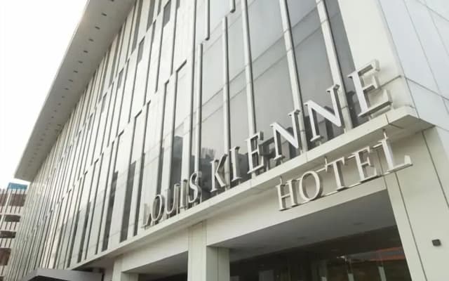 Louis Kienne Cikarang Hotel & Service Apartment