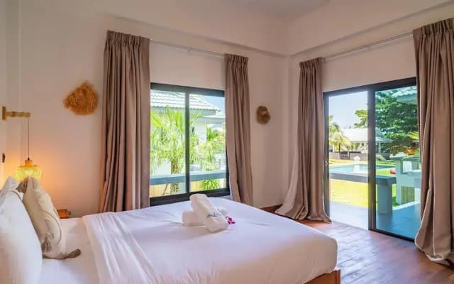 Danisam 4BR BeachVilla SunsetView KBR47