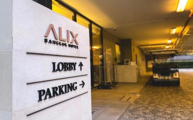 Alix Bangkok Hotel