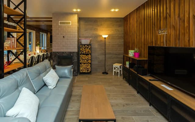 VIP Коттедж Loft House Scout (ВИП Коттедж Лофт Хаус Скаут)