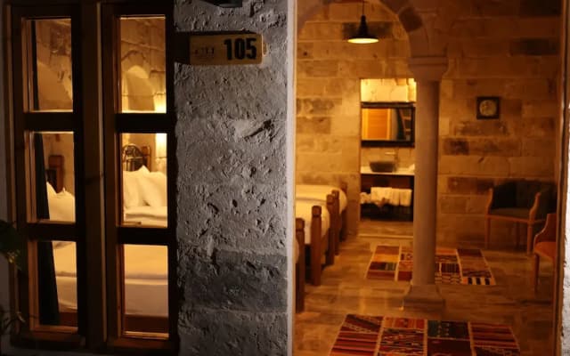 Caverna Hotel Premium Caves