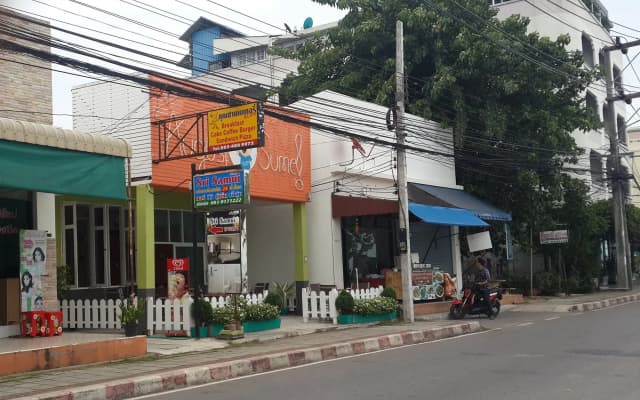 Sri Samui Hotel